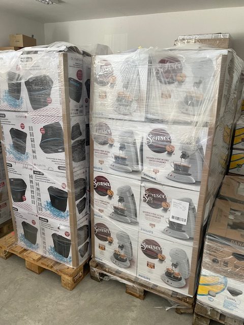 Photo 44 of Lot mixed household goods with electric items