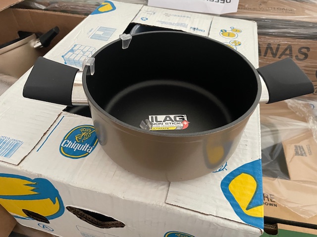Photo 38 of Lot mixed household goods with electric items