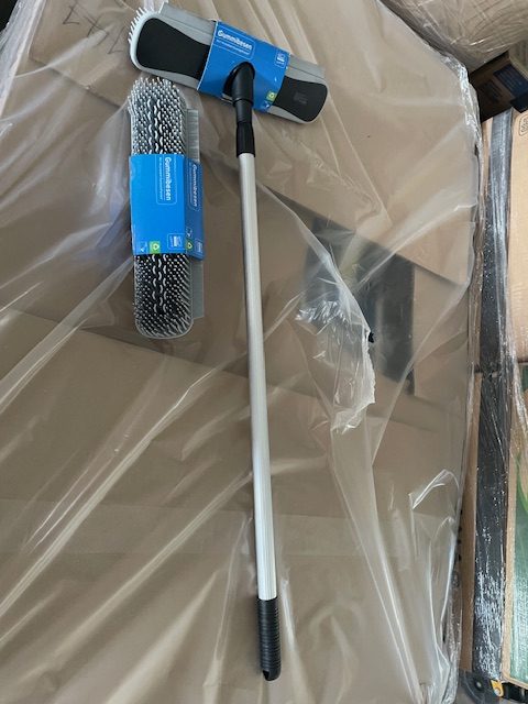 Photo 18 of Lot mixed household goods with electric items